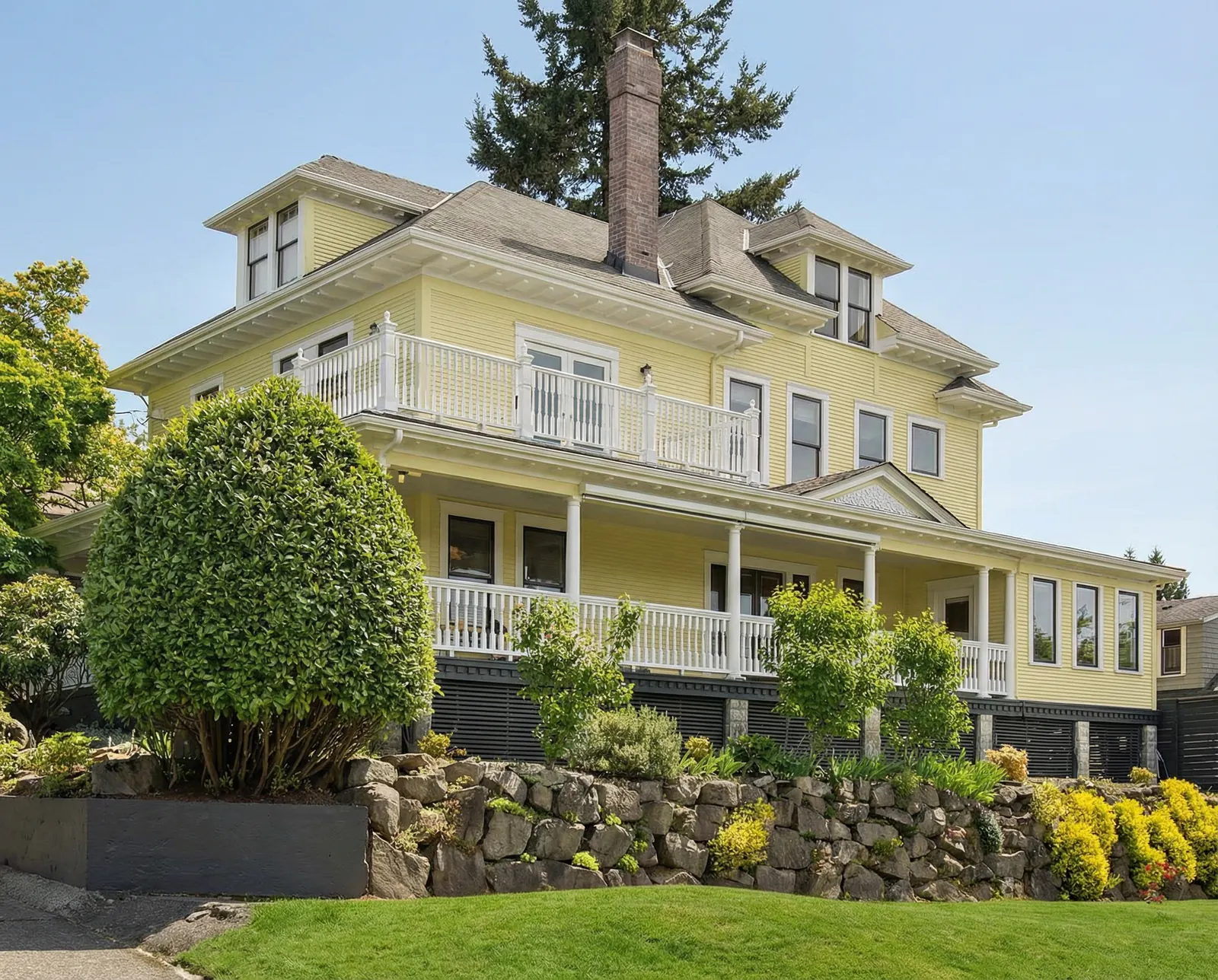 Exterior of The Leschi Collection, a historic Victorian home in West Leschi, Seattle